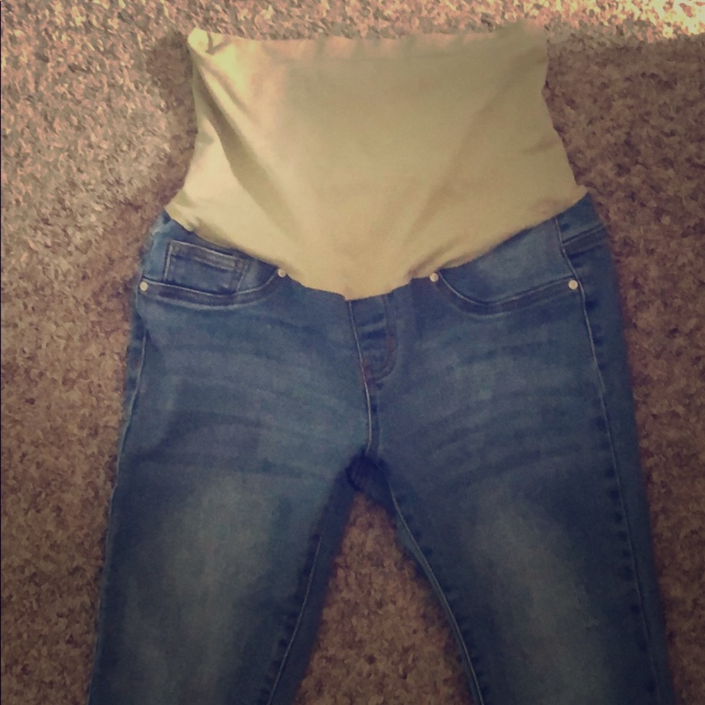 Maternity jeans